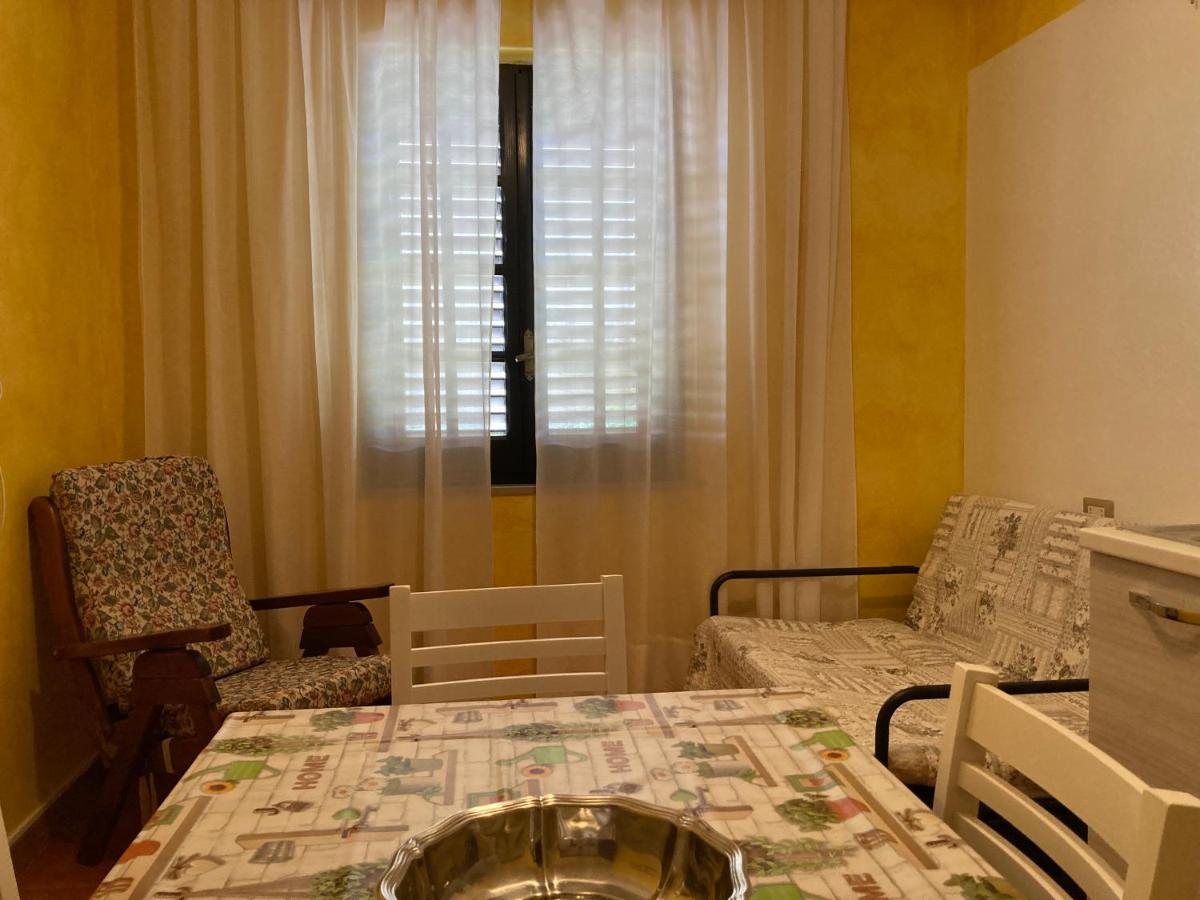 Araxi Apartamento Villa San Pietro Exterior foto